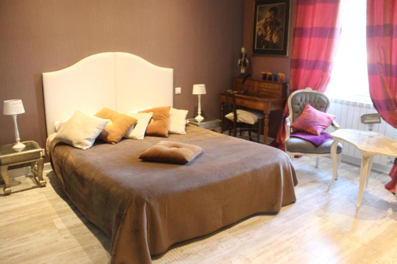 Chambres D'Hotes Le Bois Trinquille Saint-Viance エクステリア 写真