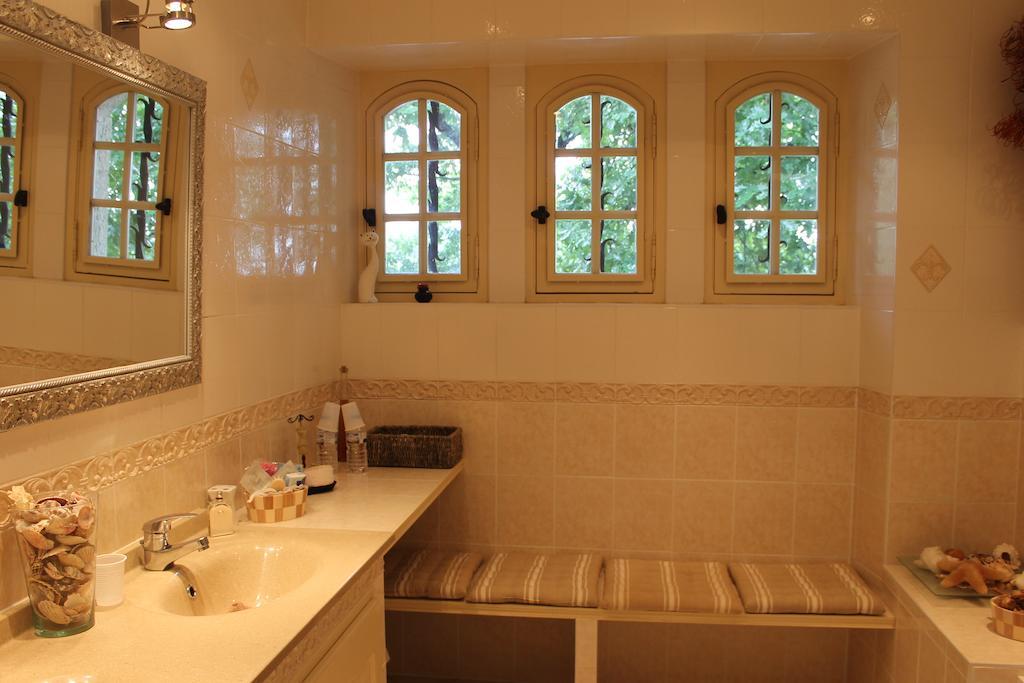 Chambres D'Hotes Le Bois Trinquille Saint-Viance 部屋 写真